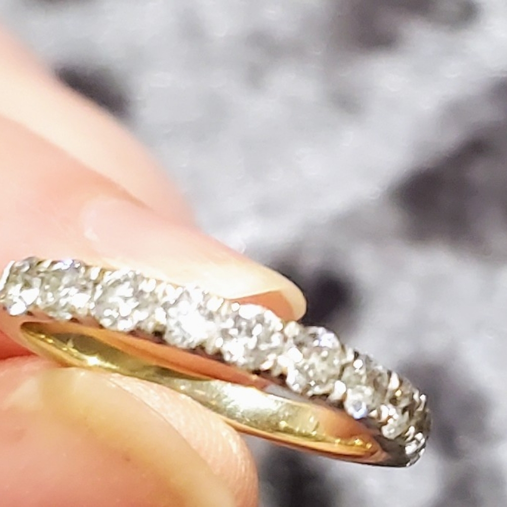 14 K white Gold Diamond Ring almost 1 Carat total. Have original store receipt.